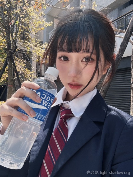 【早鳥優惠場】8/2(午) 18歲的超新星~頌幼鹹光合影首拍-精緻六人場